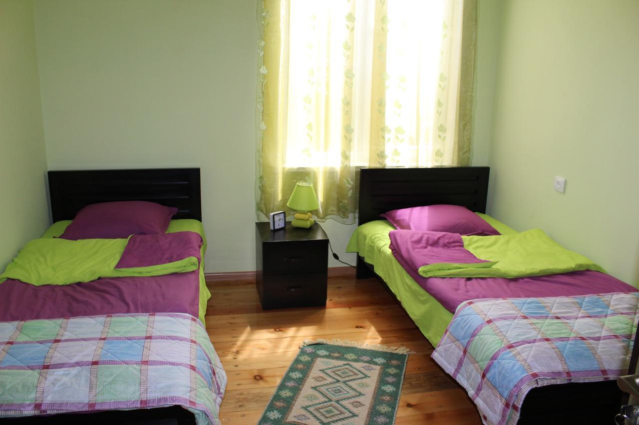 La Deka GuestHouse Lagodekhi Extérieur photo